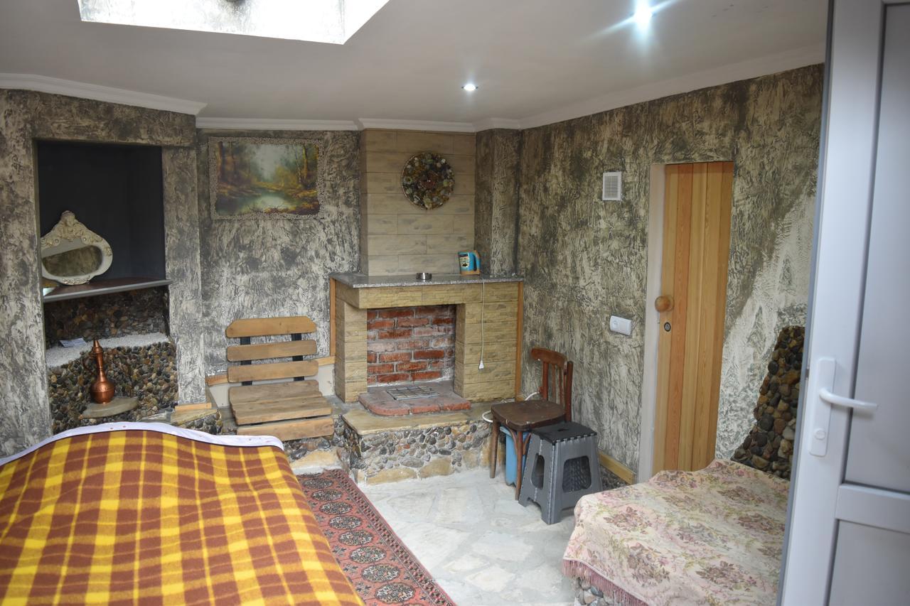 Qusha Guesthouse Meeting In The Mountains And Views Kazbegi Exterior foto