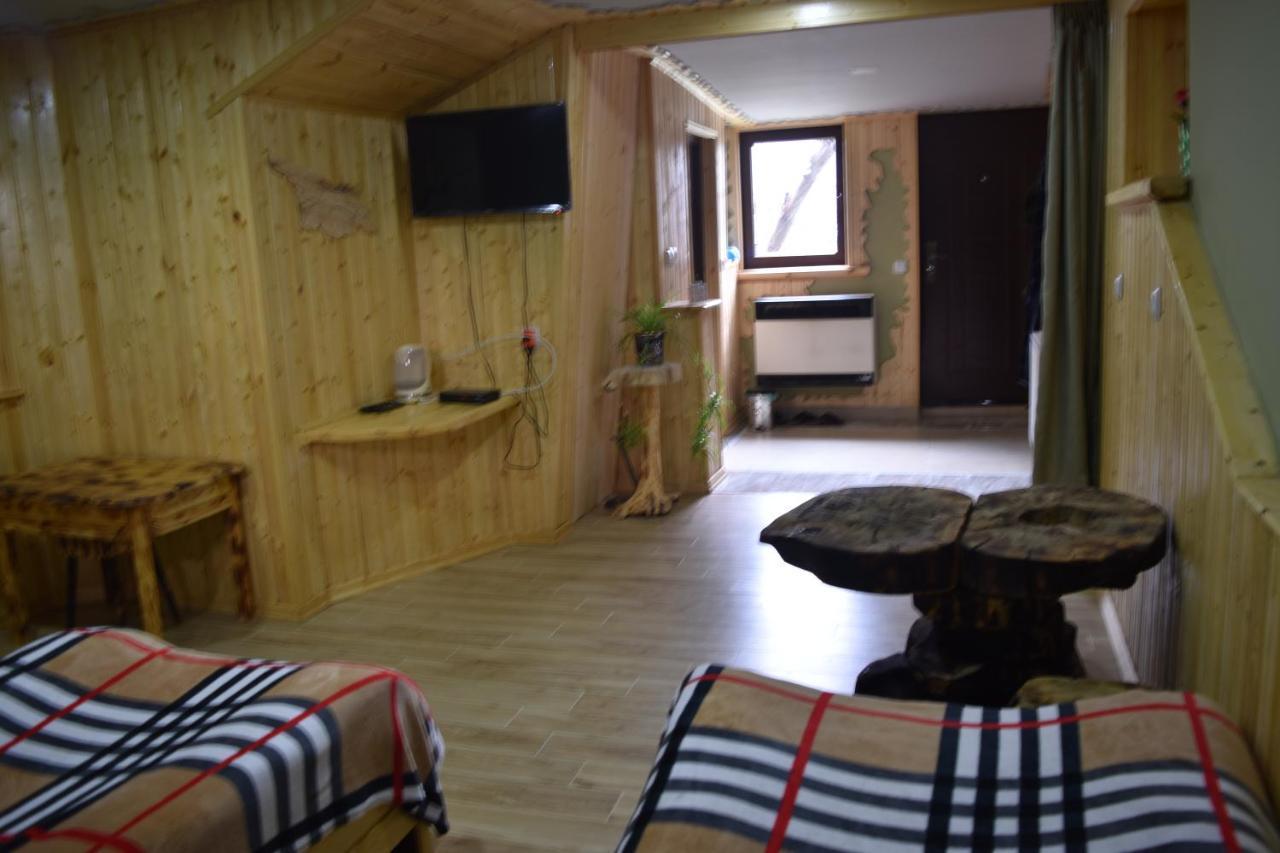 Qusha Guesthouse Meeting In The Mountains And Views Kazbegi Exterior foto